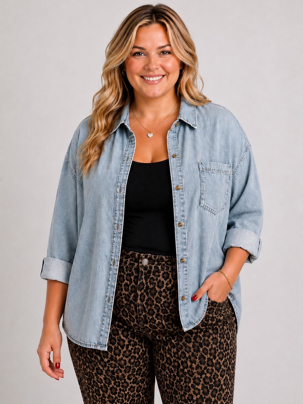 Old Navy Women’s Plus-Size 2X Chambray Blue Denim The Boyfriend Layering Shirt